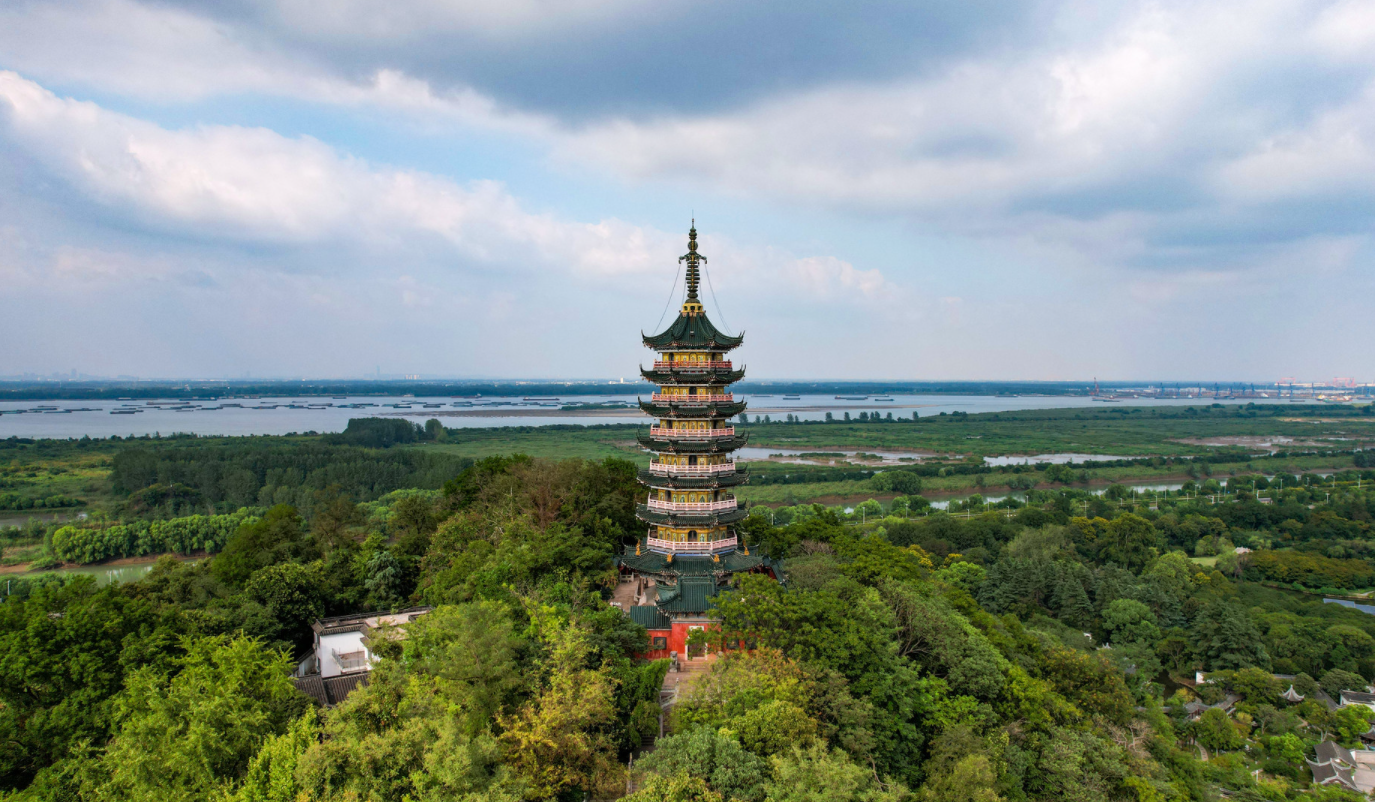 为什么几乎所有省份92都保护本省高考生，江苏省却反着来？