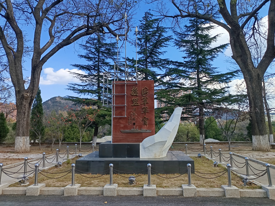 海军大连舰艇学院：招收552名生长军官本科青年学员（男生527人、女生25人）