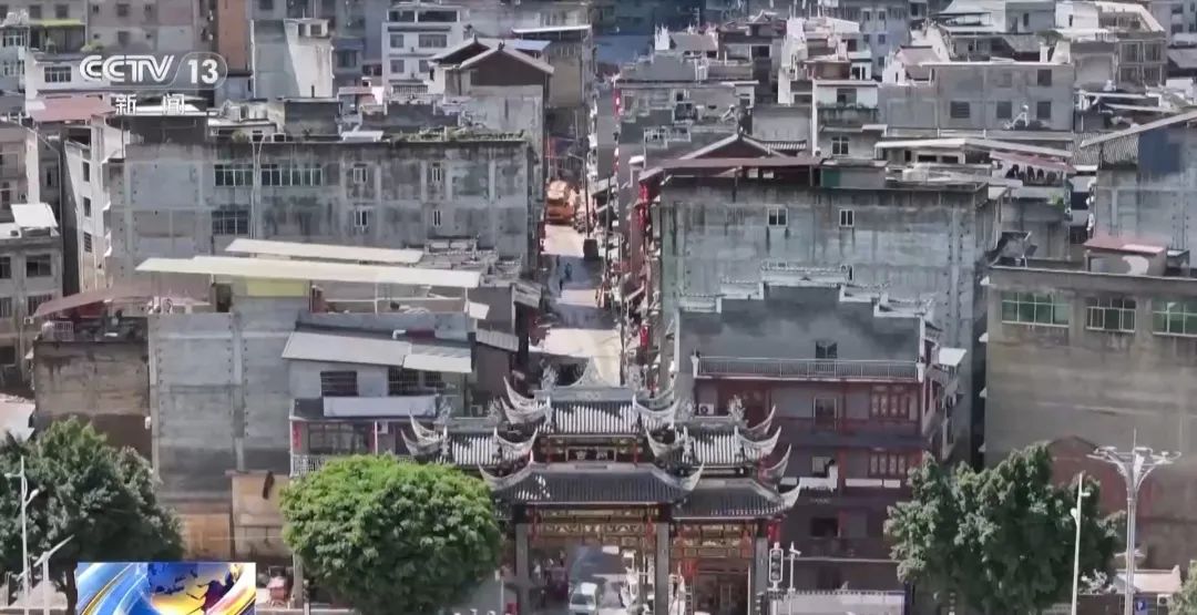 考得上就能读得起，如有困难请申请国家助学贷款