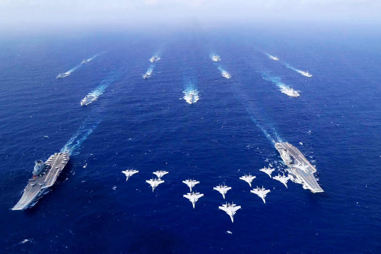 2026年度海军招收选拔飞行学员报名须知发布！