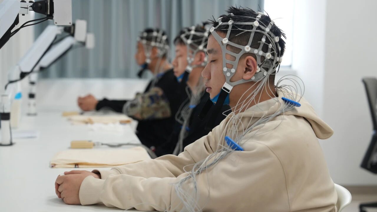 空军2026年度招飞定选工作全面启动